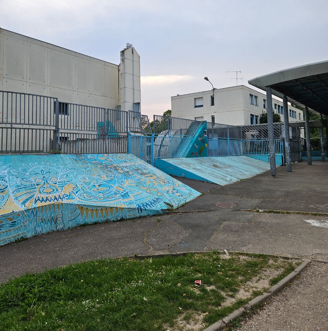 Wall bleu — photo 1