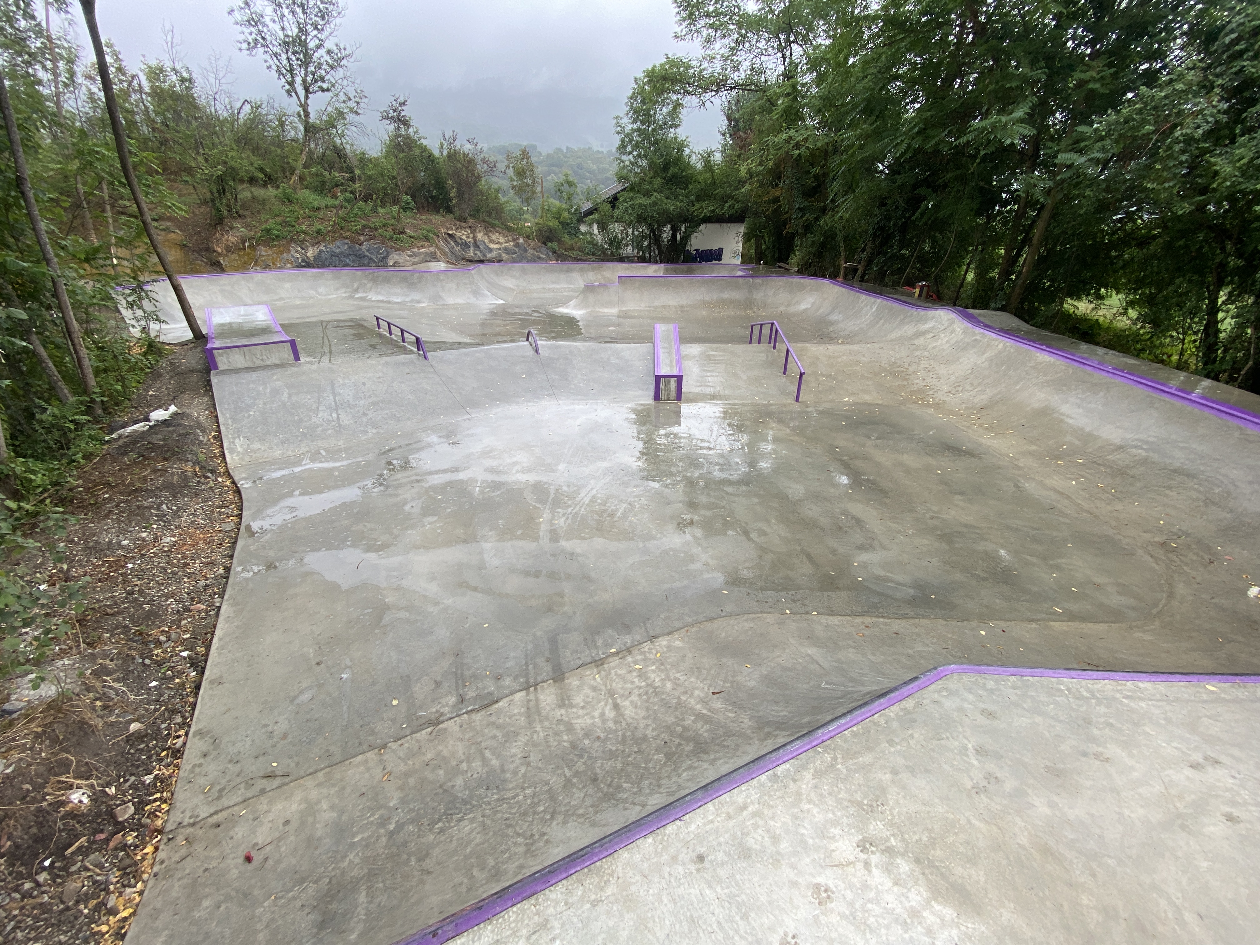 Vaulnaveys-le-Haut skatepark — photo 1