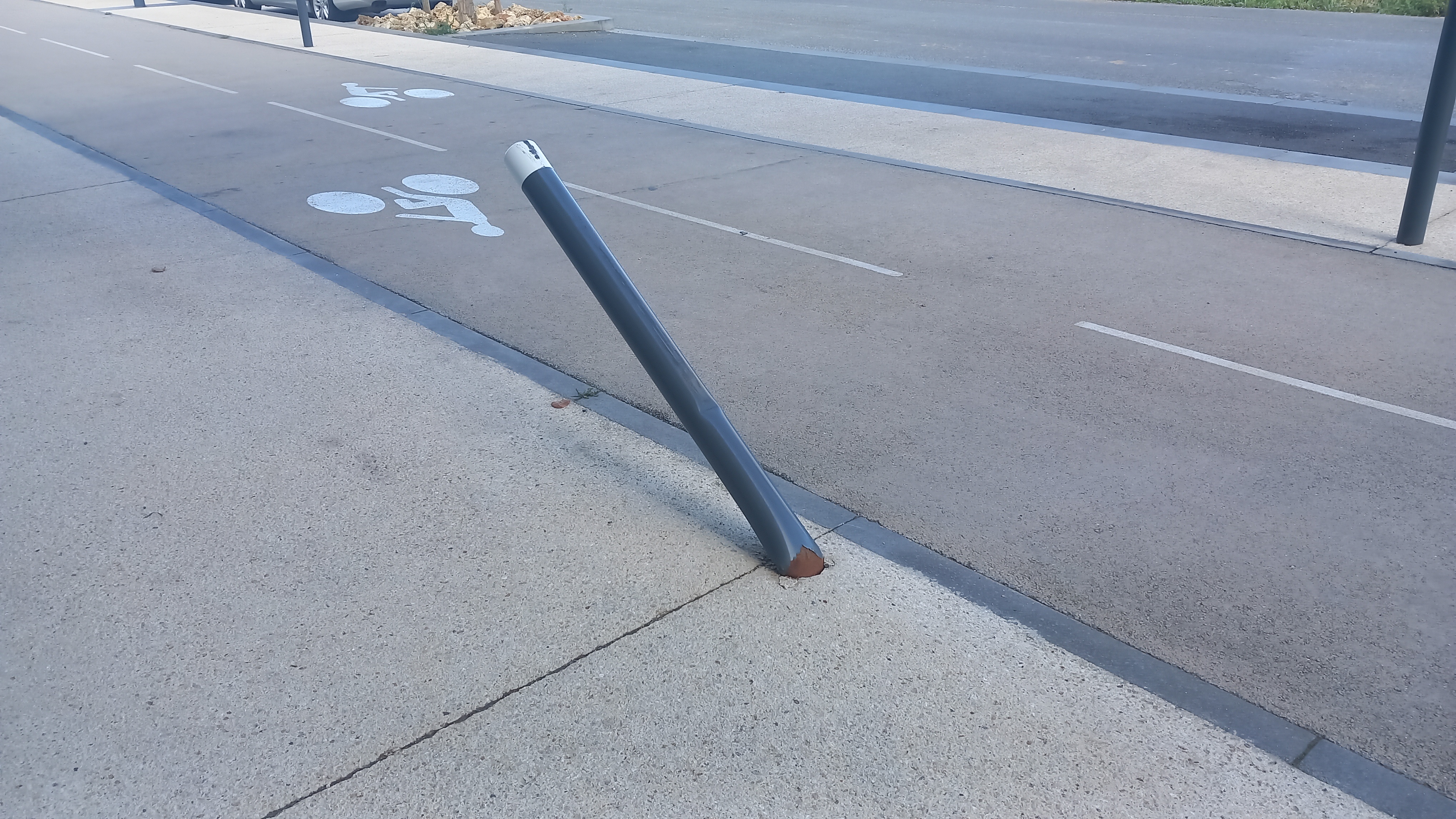 Pole jam — photo 1