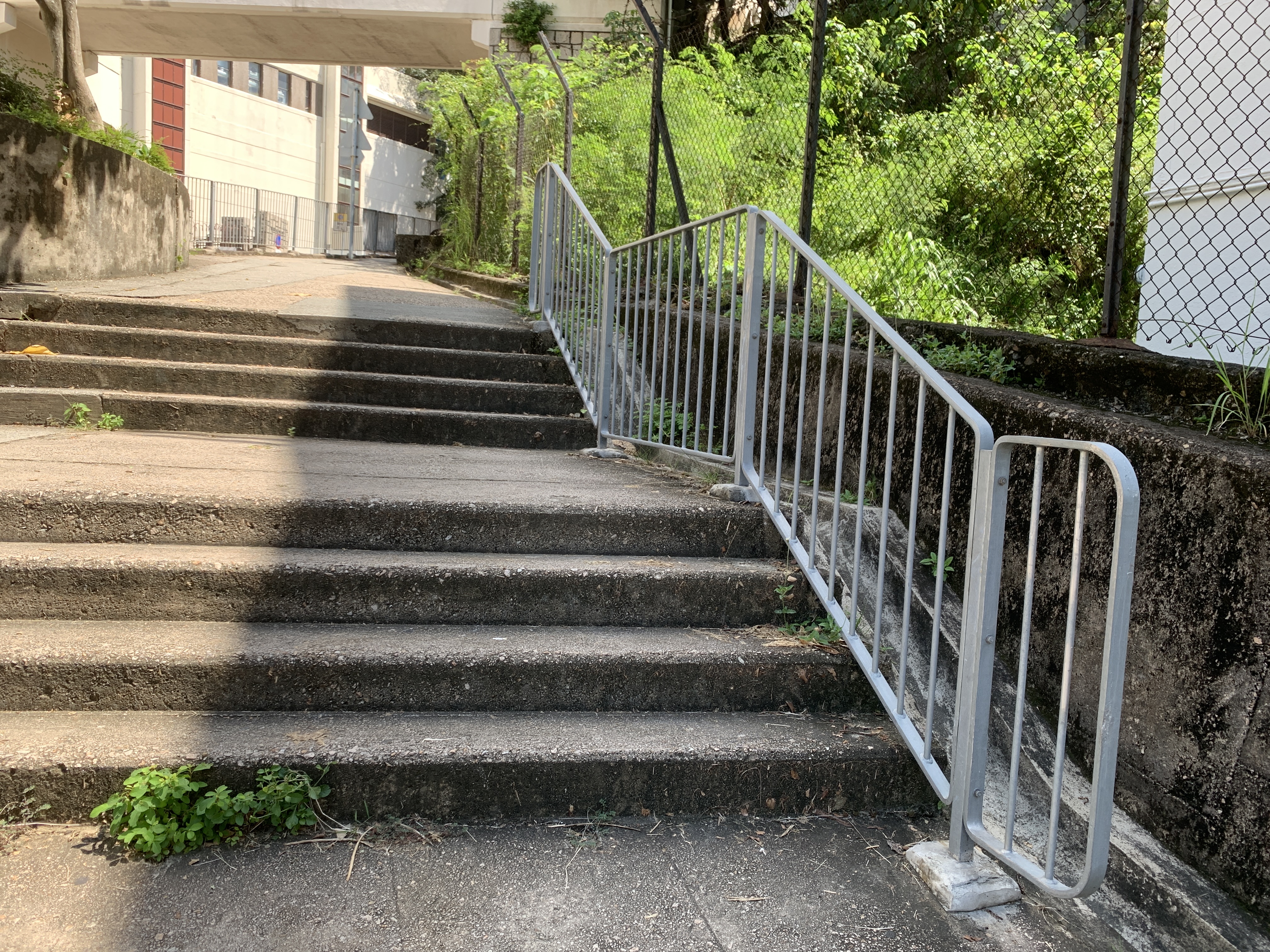 4 stage hand rail — photo 1