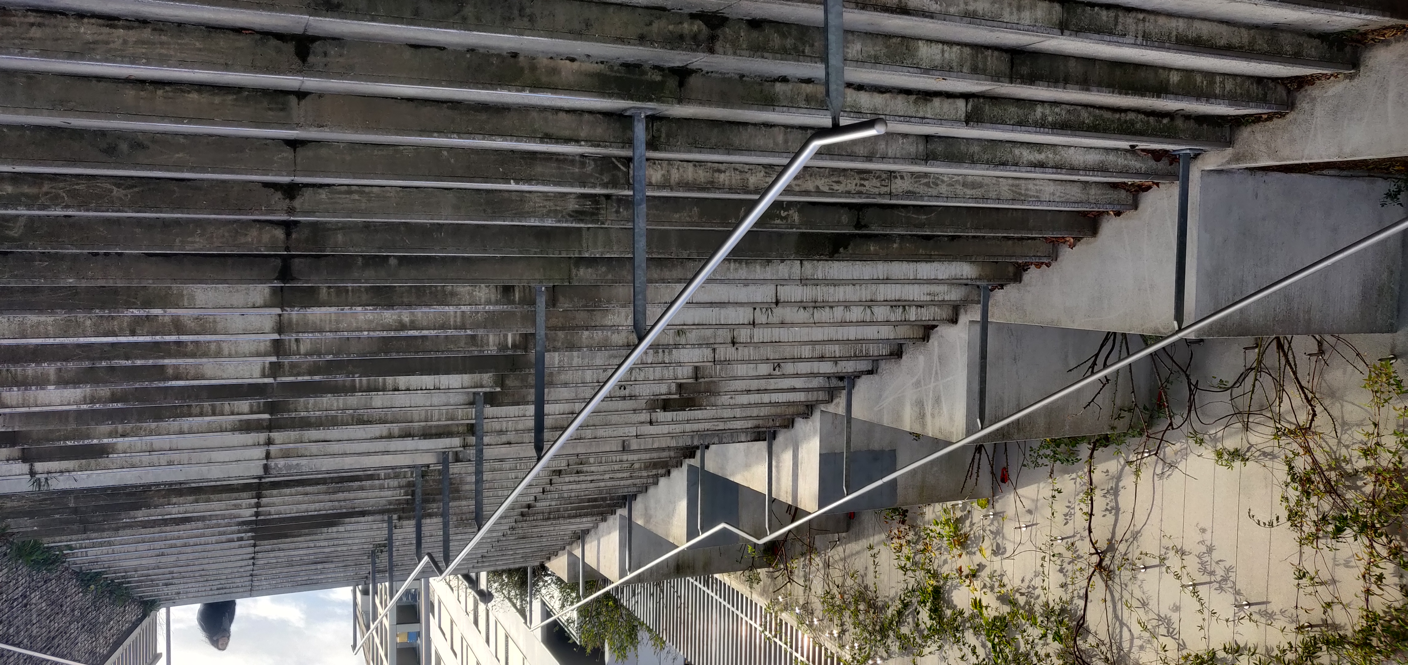 Kink rail — photo 1