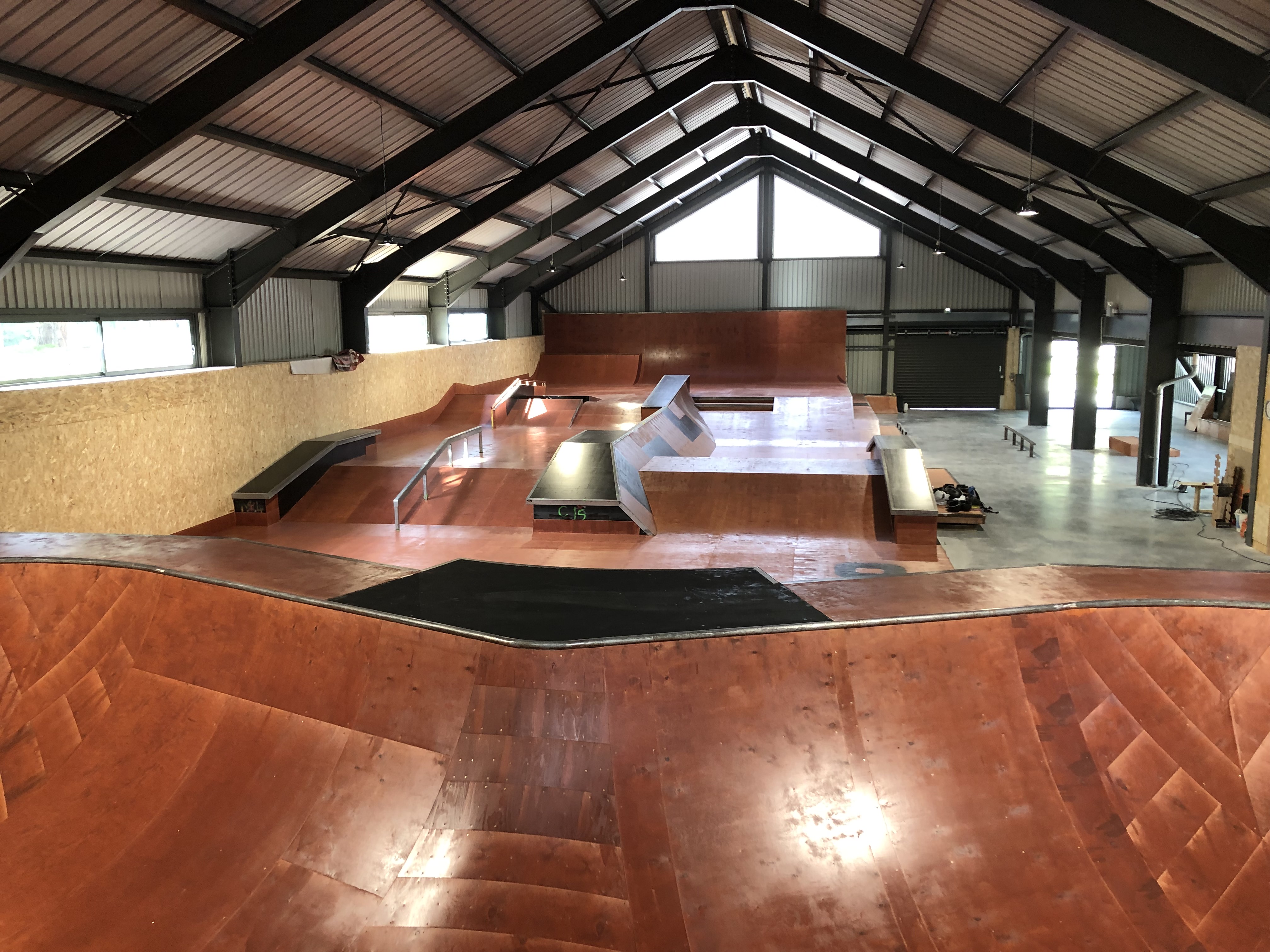 Hangar Zéro skatepark — photo 1