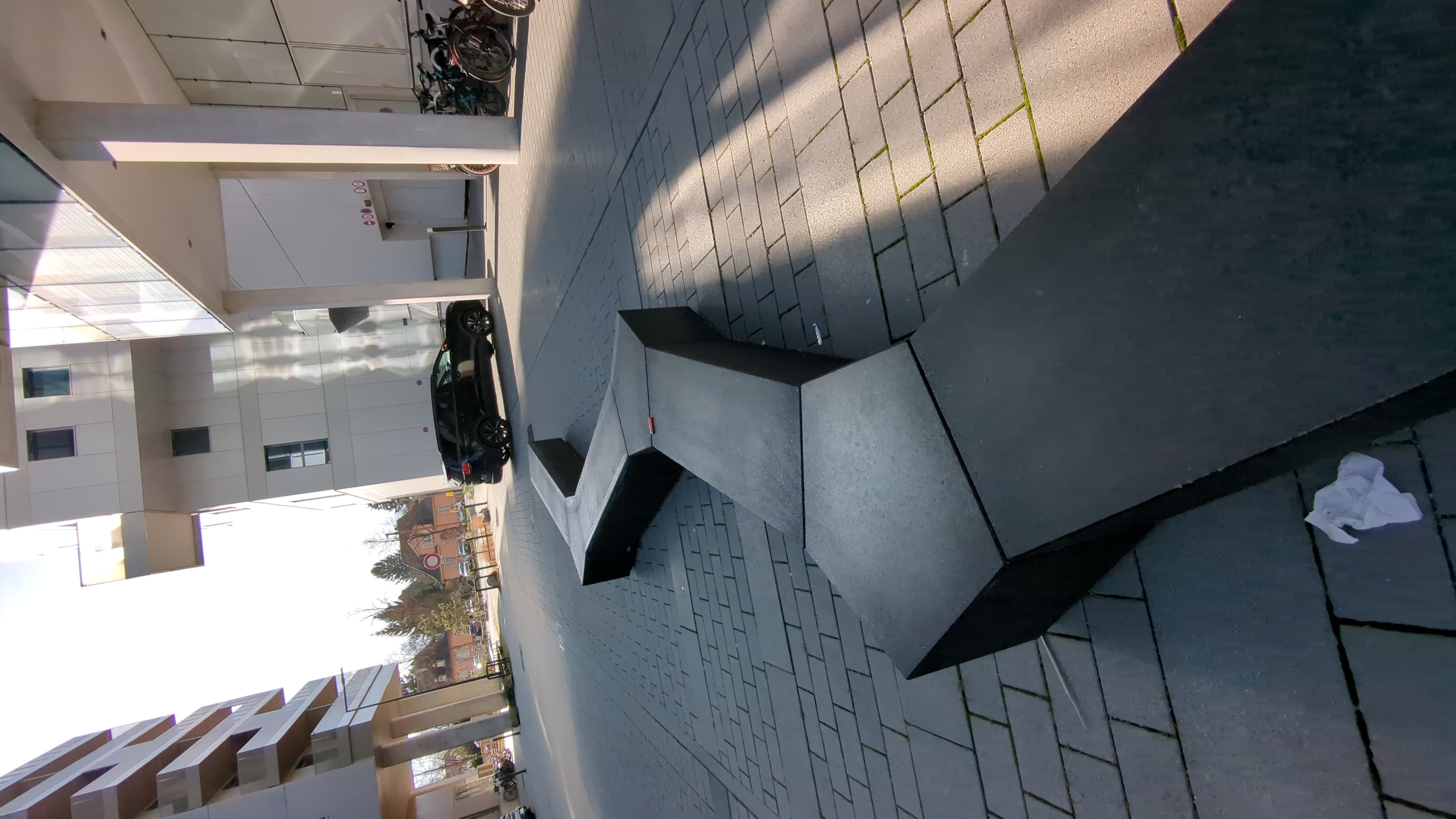 Curb en zig zag — photo 1