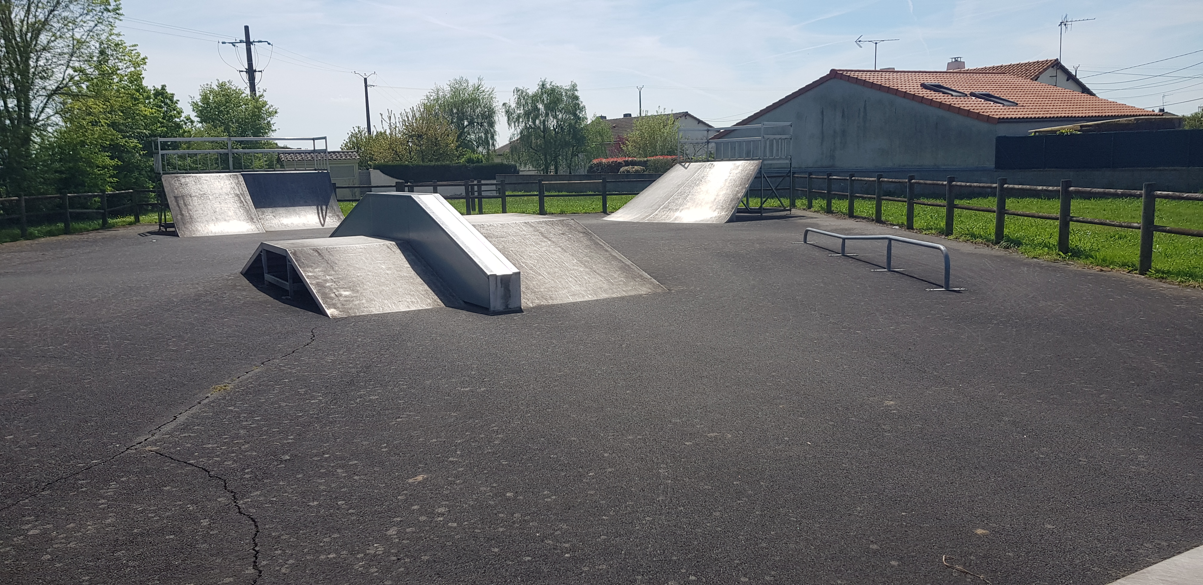 Le Longeron skatepark — photo 1