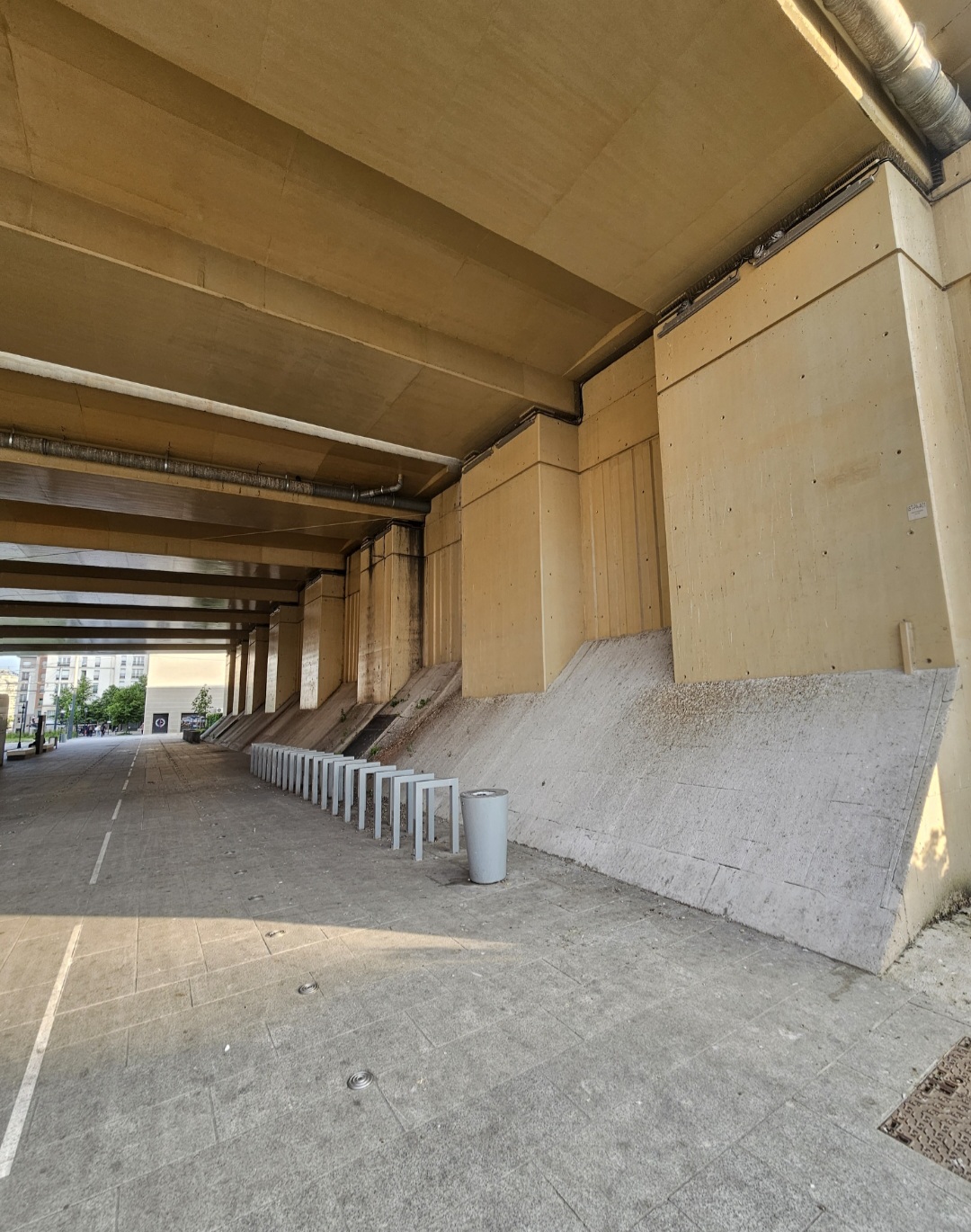 3 communes — photo 1
