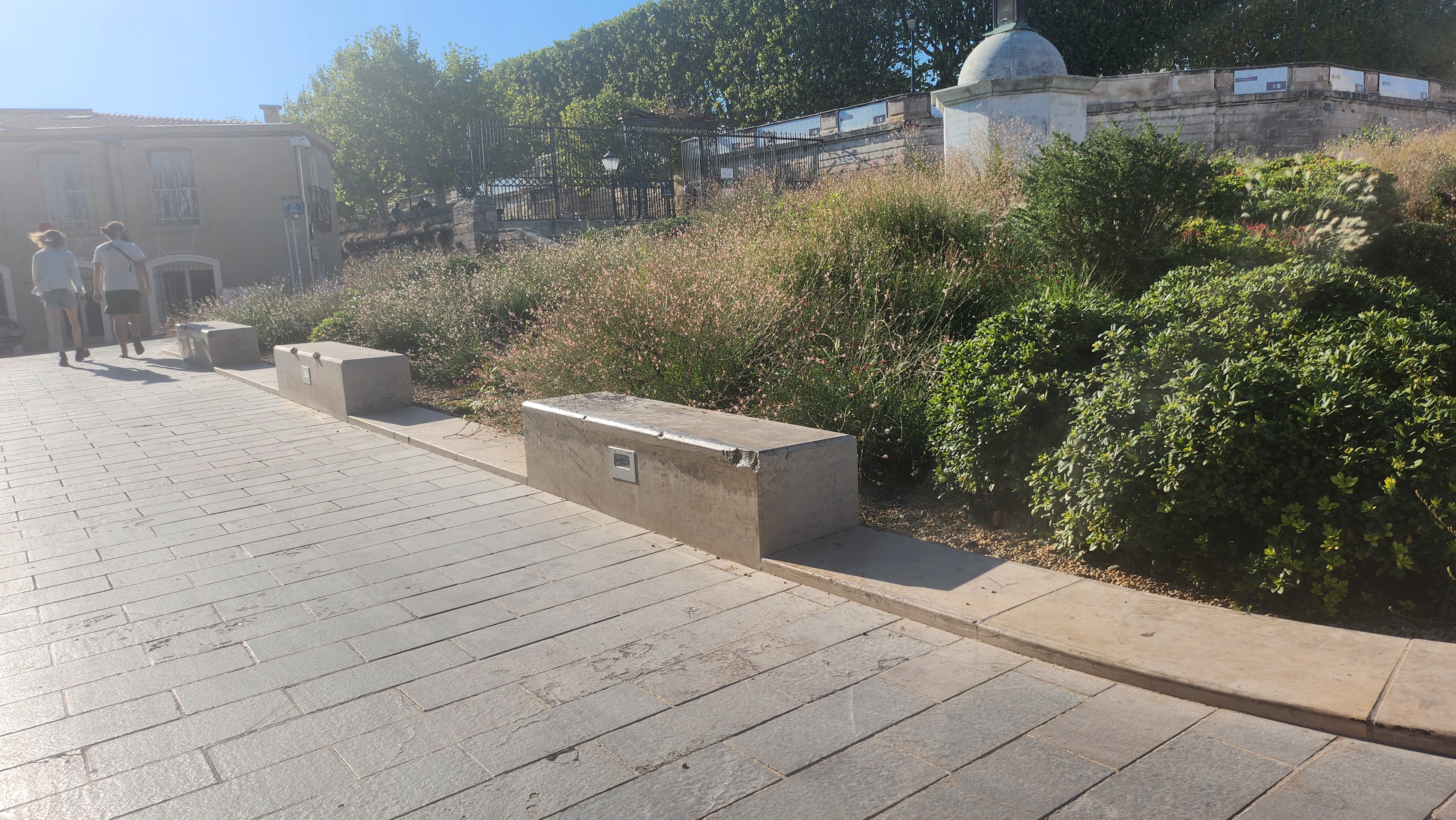 Curbs 2 Peyrou — photo 1