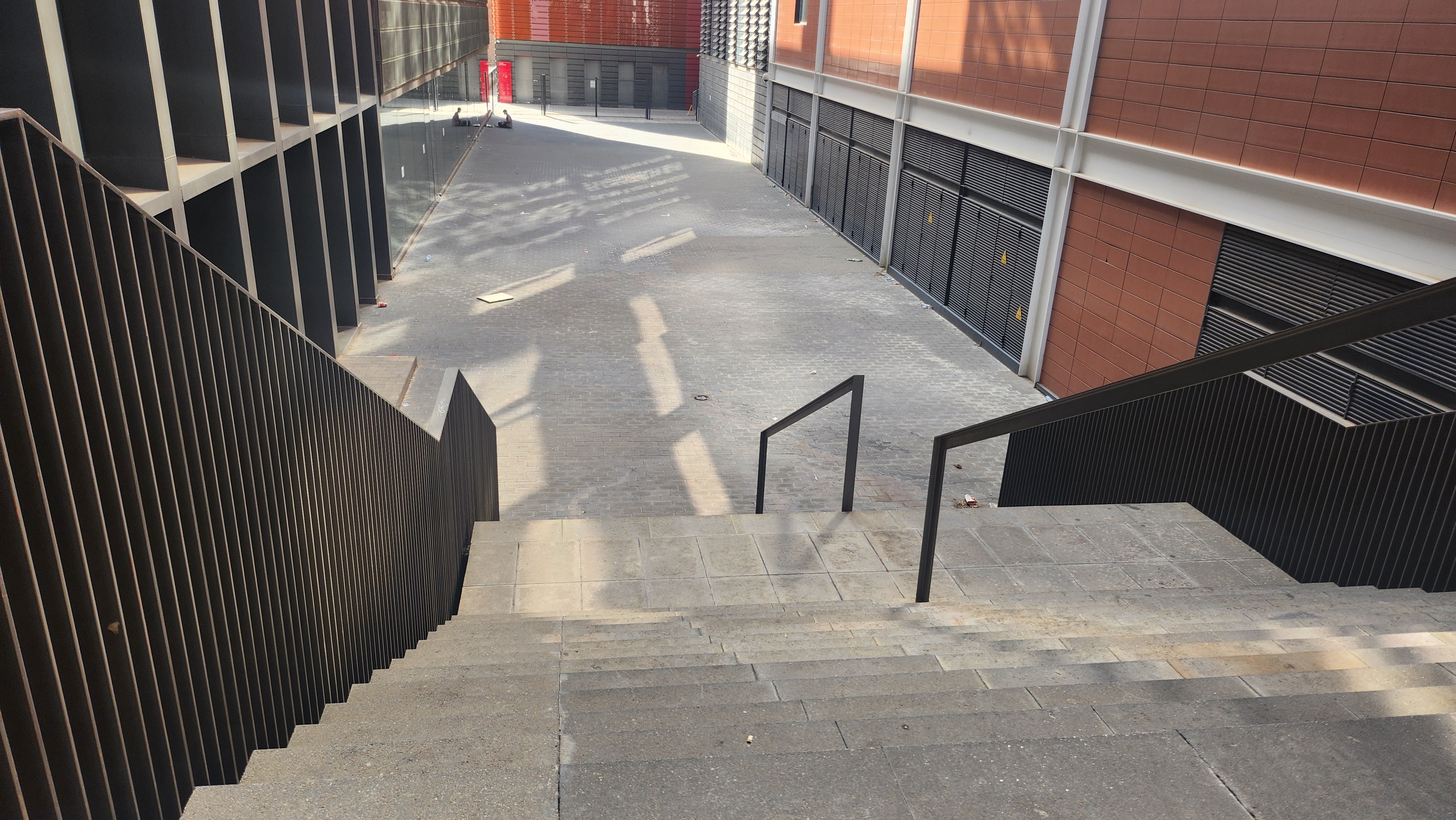 2 nice flatbar rails — photo 1