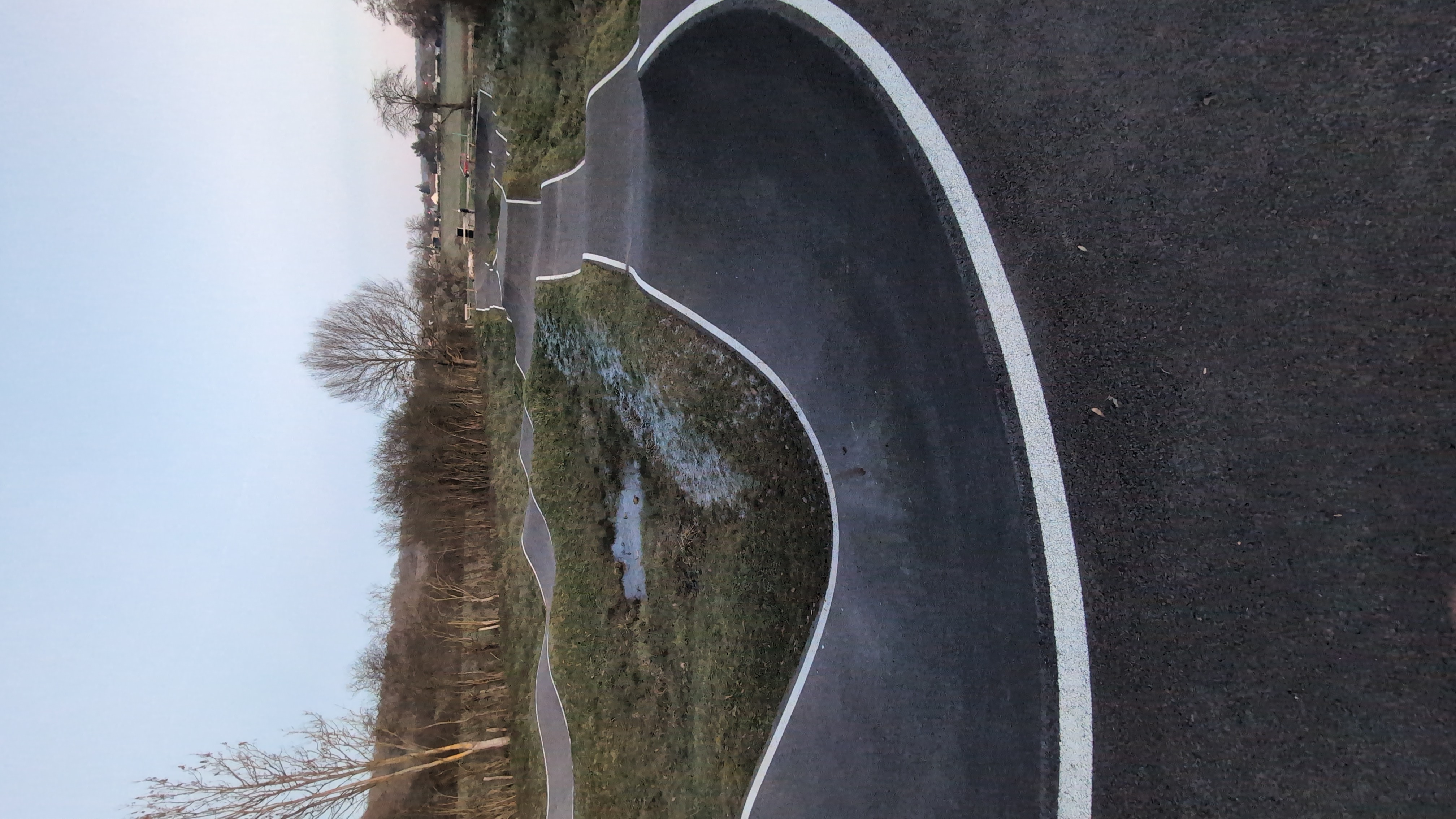 Saint-Cyr-sur-morin — photo 1