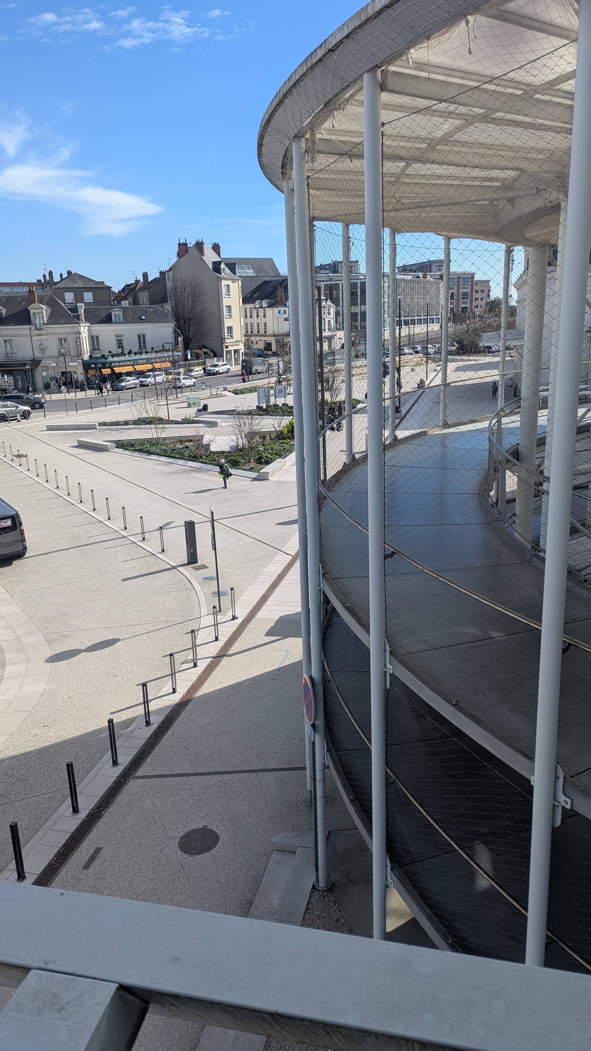 Blois spot — photo 1
