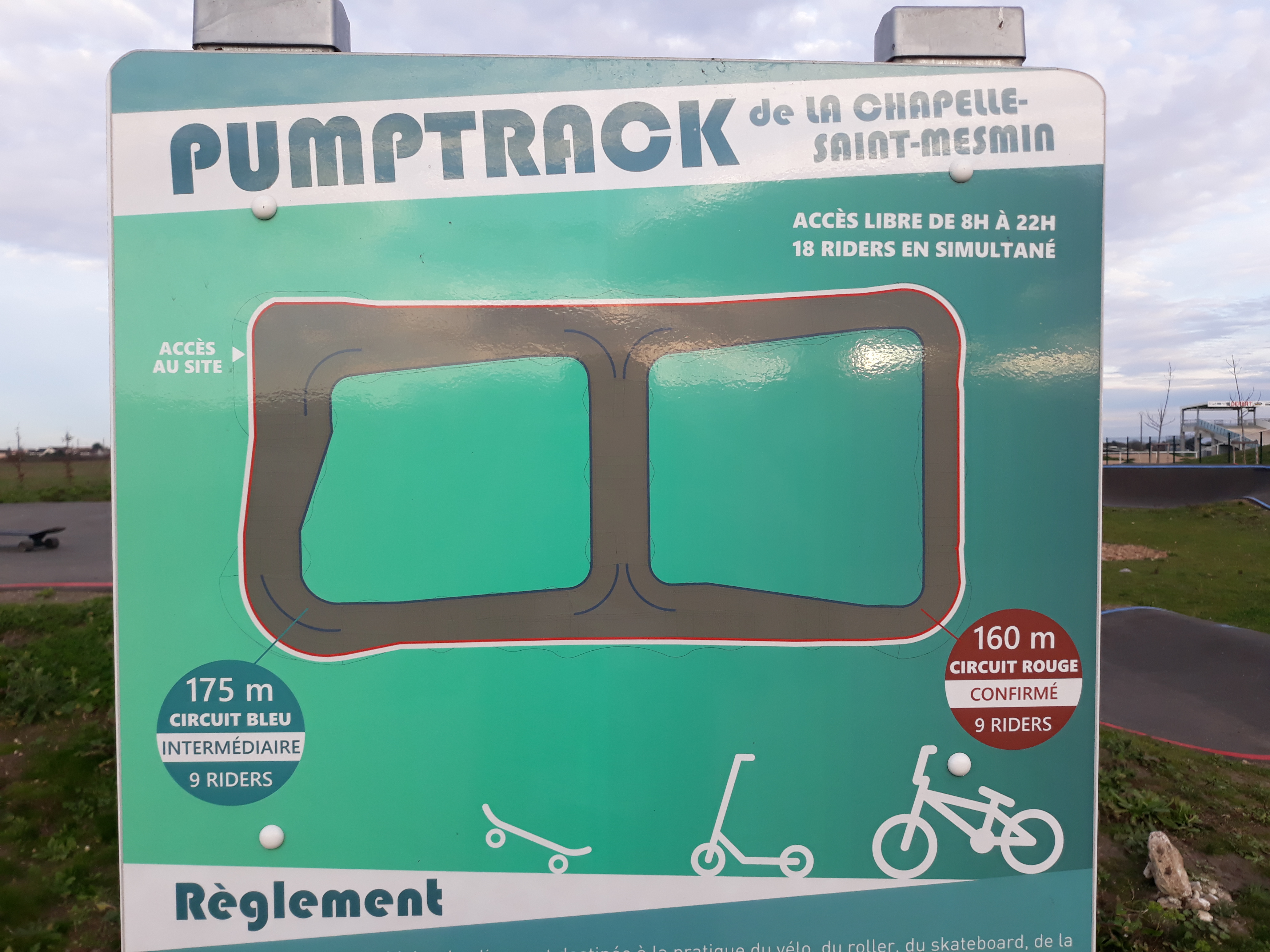 pumptrack la chapelle — photo 1