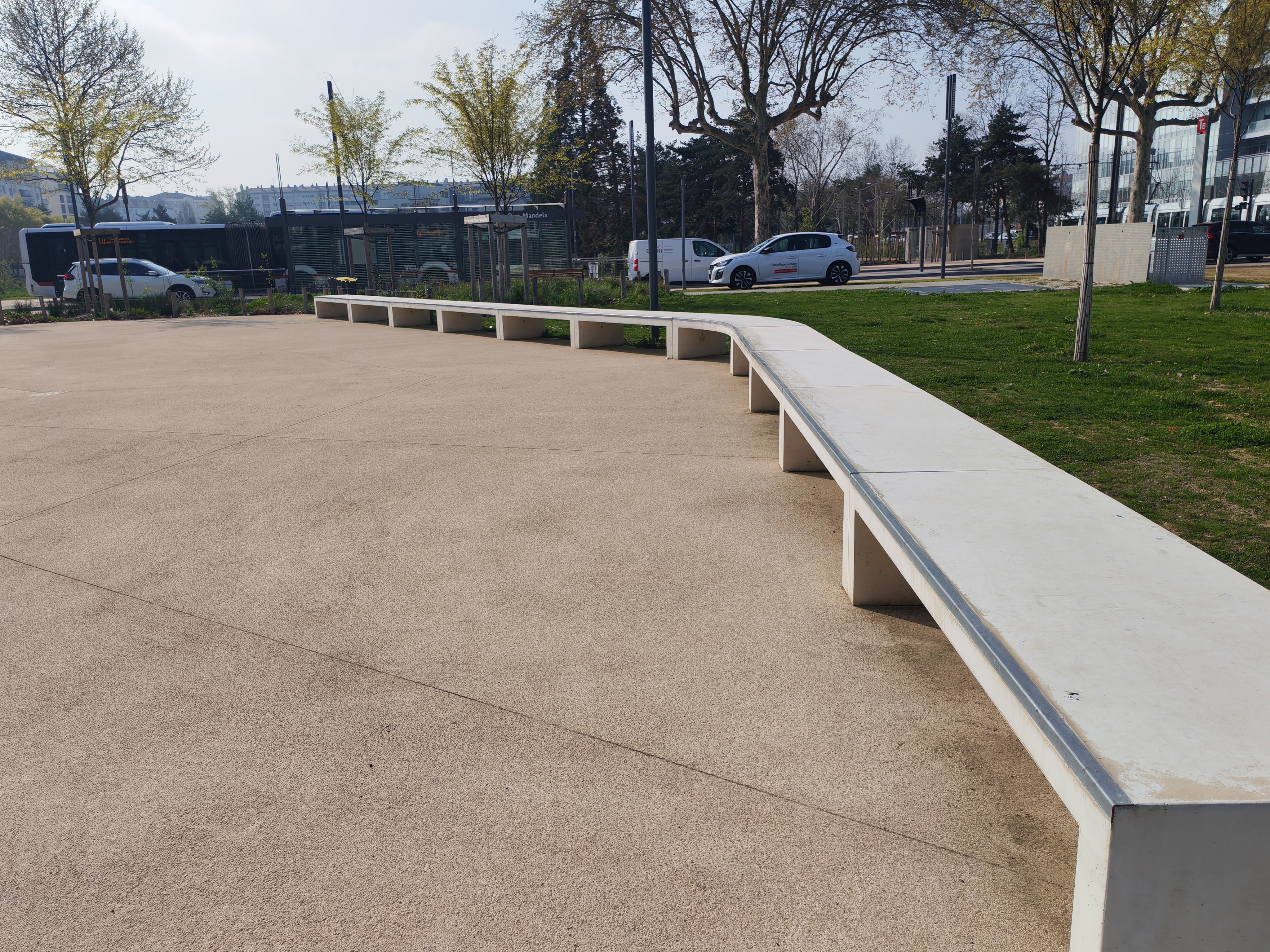Amazing curbs — photo 1