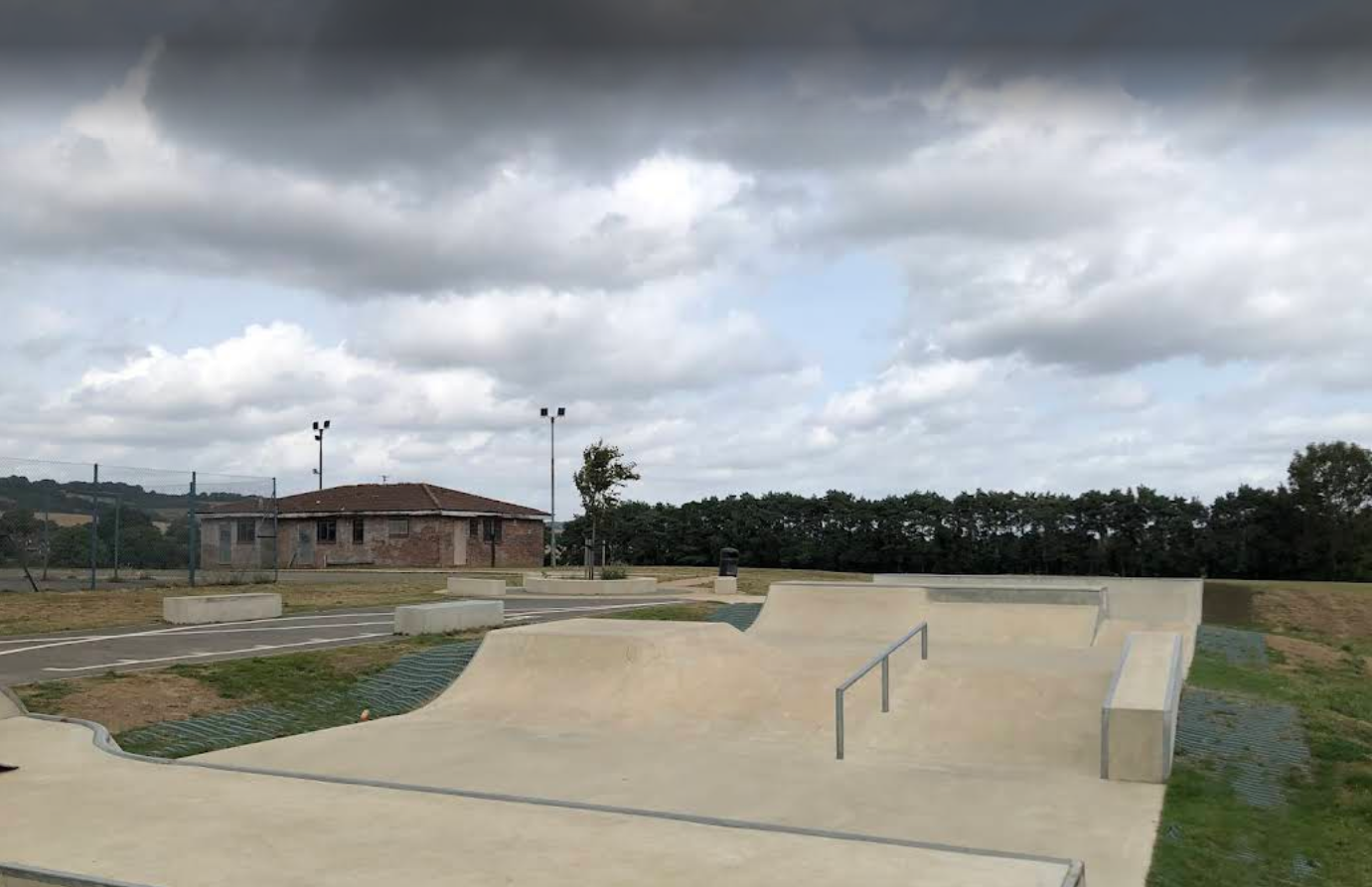 Westerham Metal Skatepark — photo 1