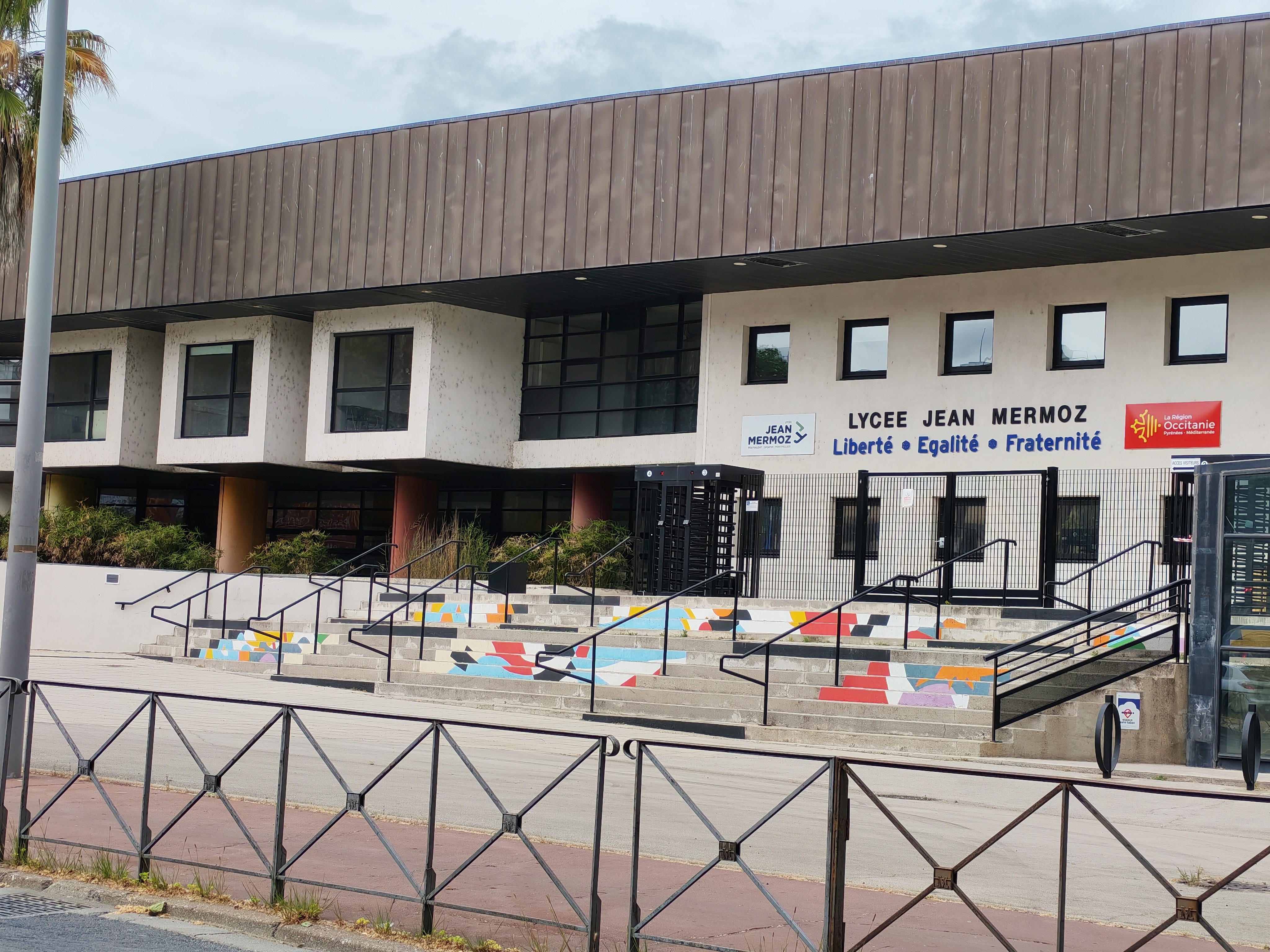 Lycée Jean-Mermoz spot — photo 1