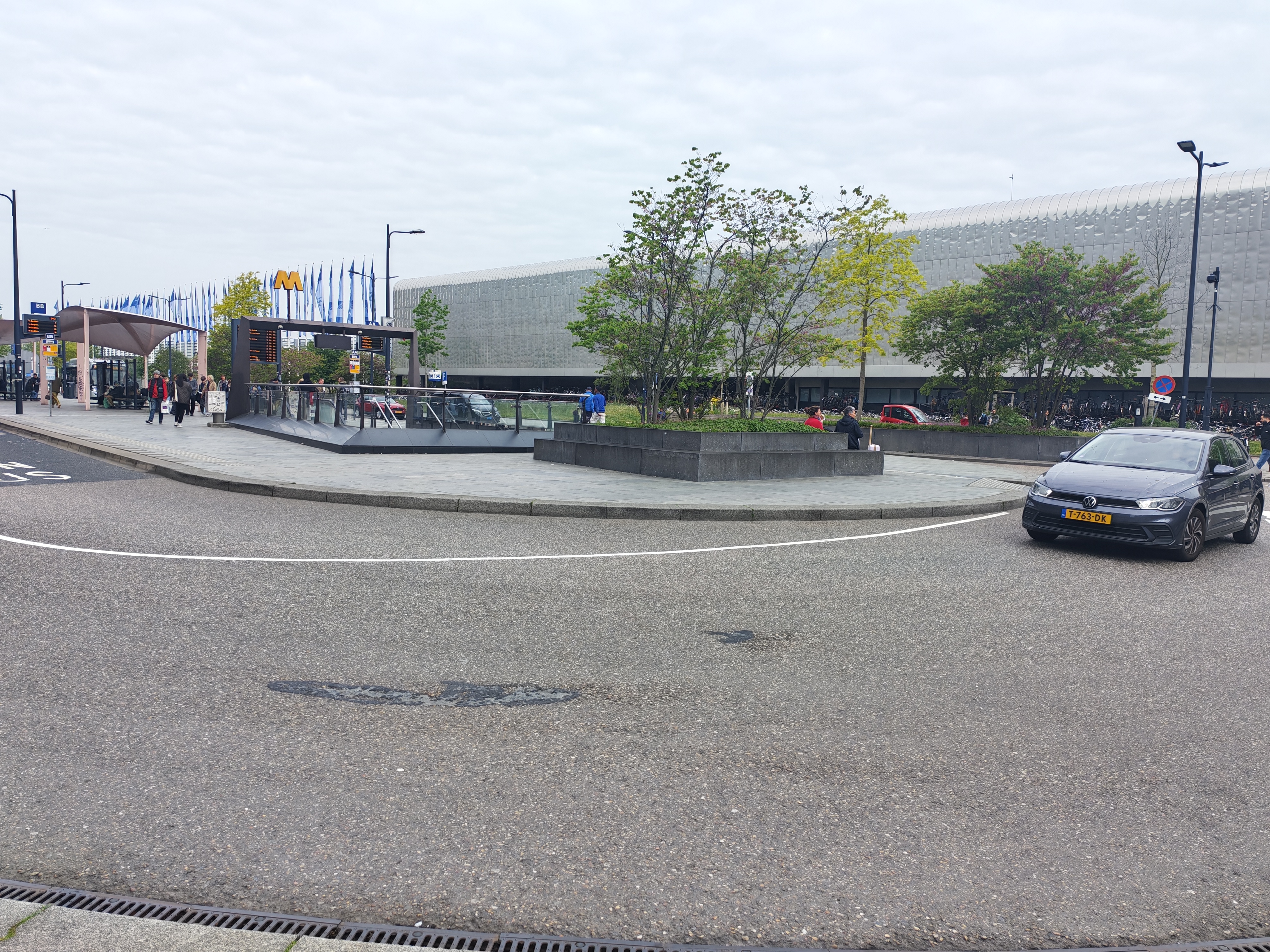 Curb Conradstraat — photo 1