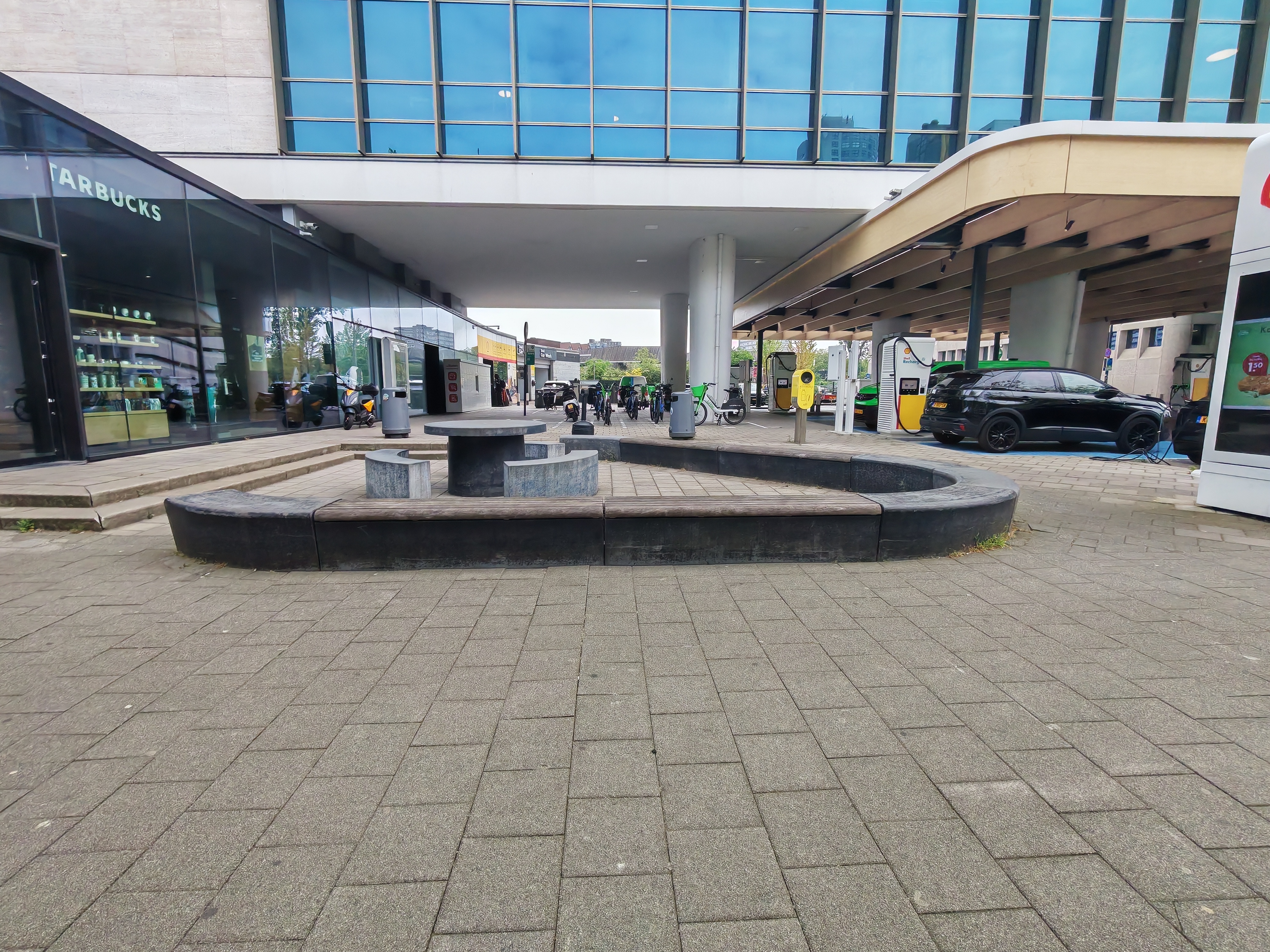 Curb Schiekade — photo 1