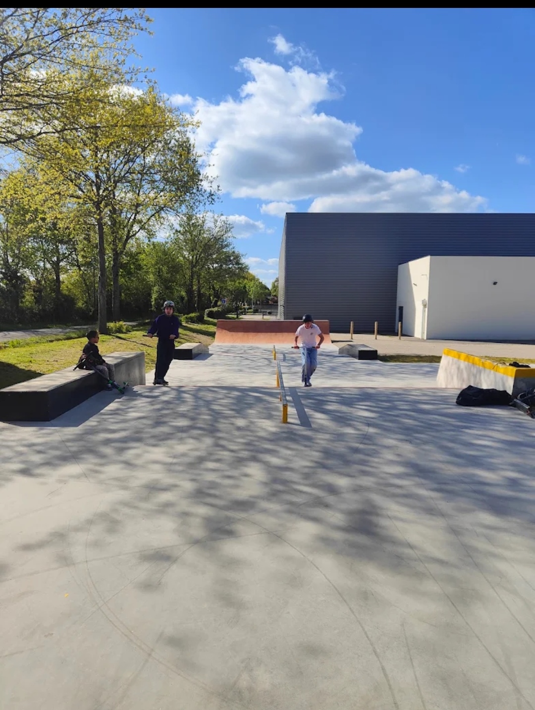 Saint-Mars-du-Désert skatepark — photo 1